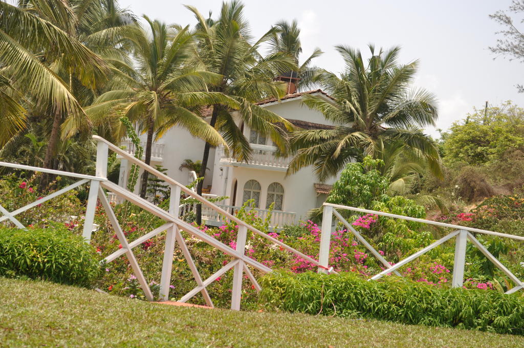 Colonia Santa Maria Resort 4*